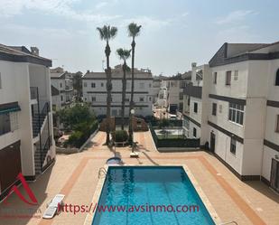 Piscina de Apartament en venda en Torrevieja amb Aire condicionat, Calefacció i Moblat