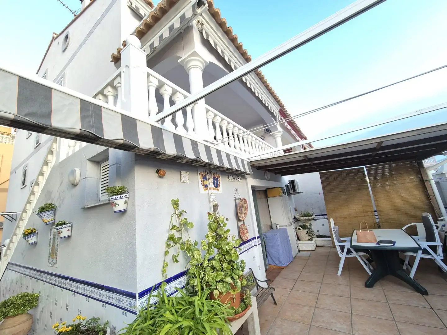 Terrace of Detached homes for sale in Oliva  with Air Conditioner, Heating and Private garden
