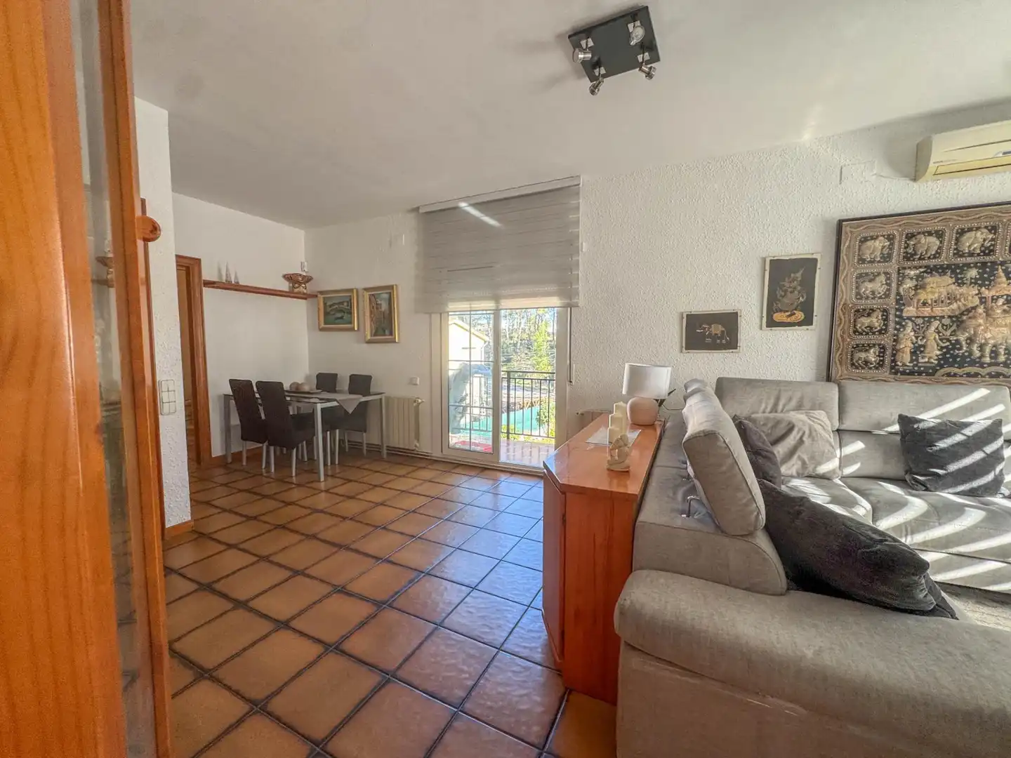 Sala de estar de Casa o chalet en venta en Sant Esteve Sesrovires con Aire acondicionado, Calefacción y Balcón