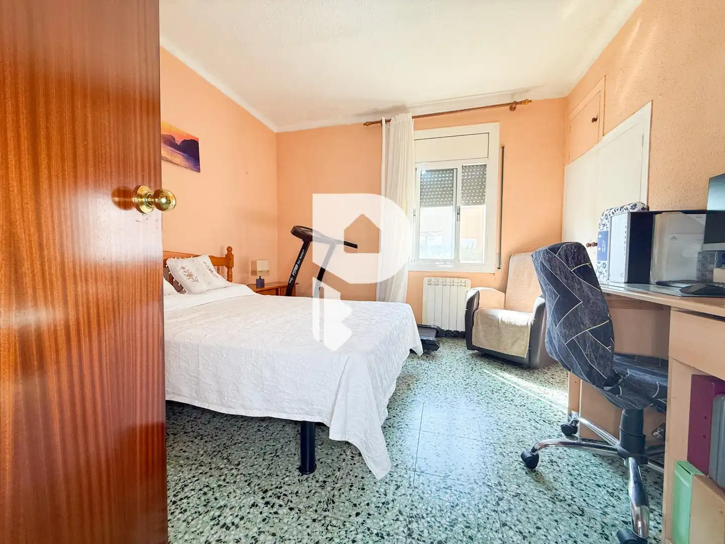 Bedroom of Houses for sale in Sant Vicenç Dels Horts  with Air Conditioner, Heating and Private garden
