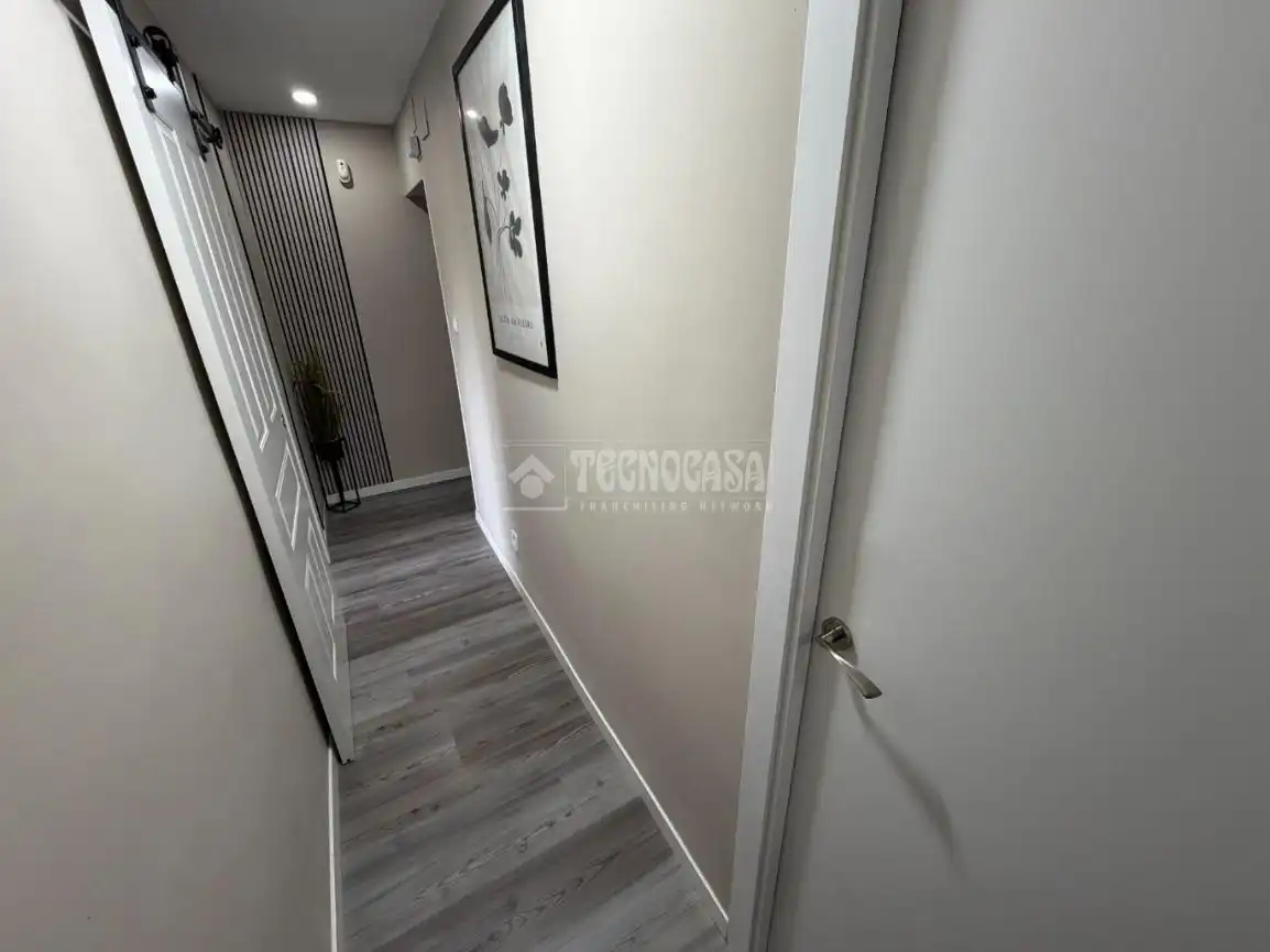 Flat for sale in Reyes Católicos