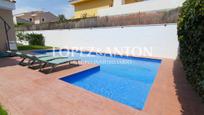 Swimming pool of House or chalet for sale in L'Eliana  with Air Conditioner, Terrace and Swimming Pool