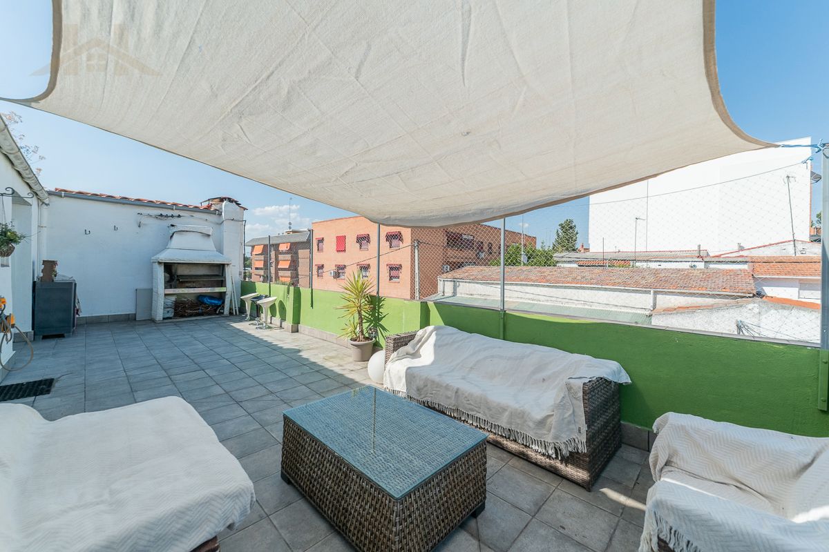 Terraza de Piso en venta en Pozuelo de Alarcón con Aire acondicionado, Calefacción y Terraza