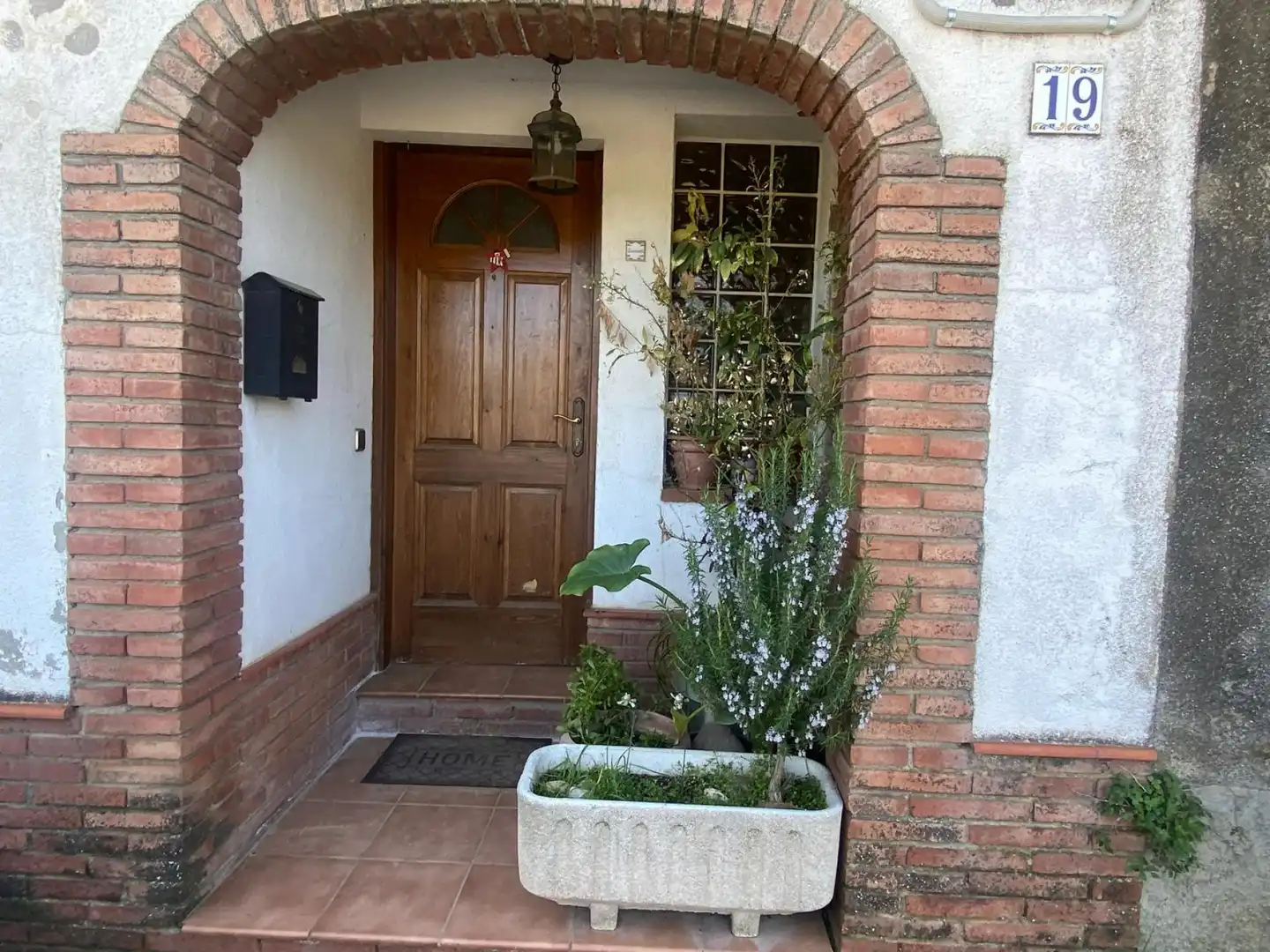 Casa adosada en venta en Els Hostalets de Pierola con Calefacción y Horno