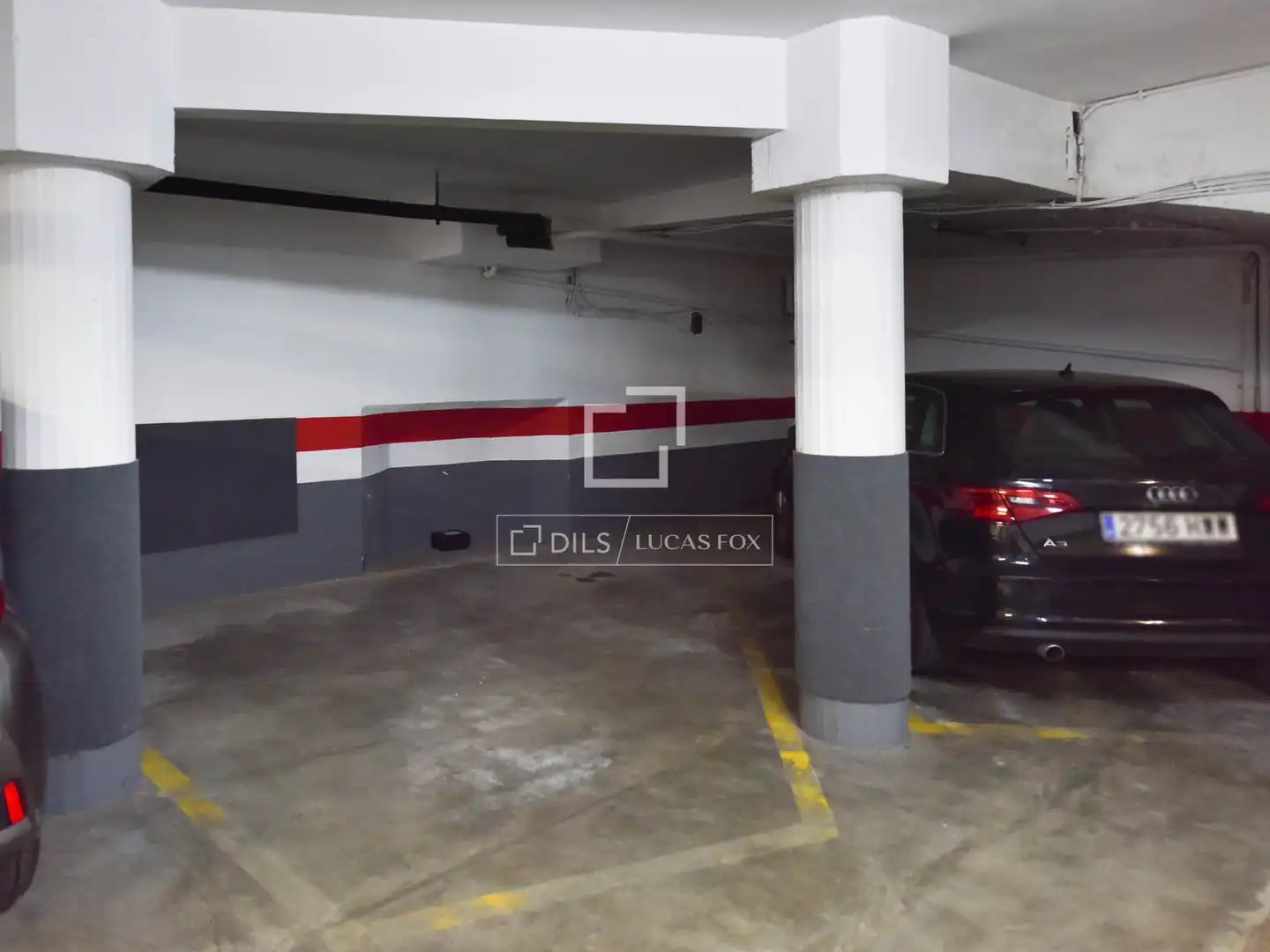 Parking of Flat for sale in Barcelona  with Air Conditioner, Heating and Terrace