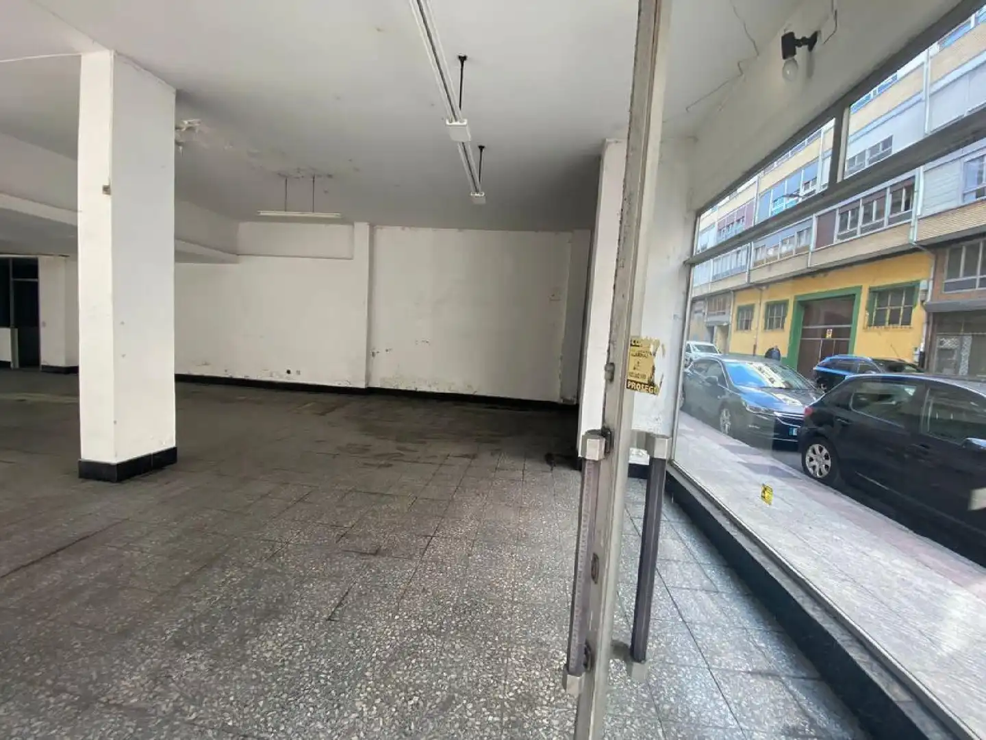 Local comercial en venta en Sama, imagen 11