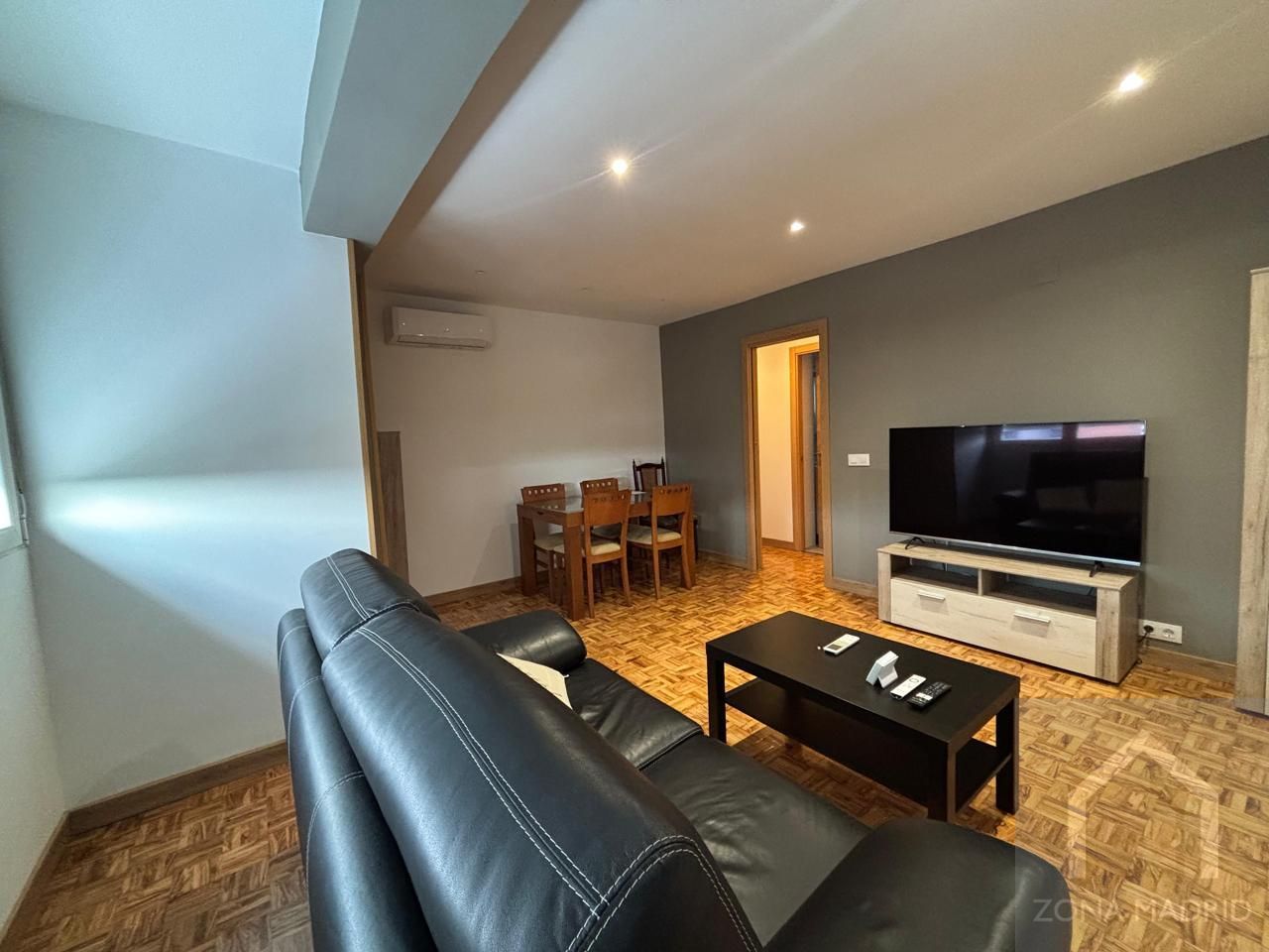 Living room of Flat to rent in  Madrid Capital