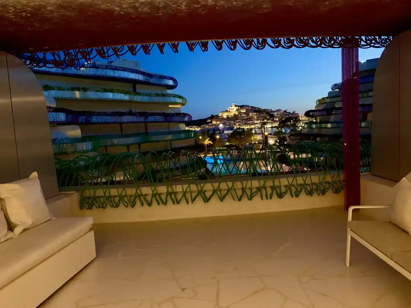 Terrasse von Wohnungen zur Miete in Eivissa mit Klimaanlage, Schwimmbad und Balkon