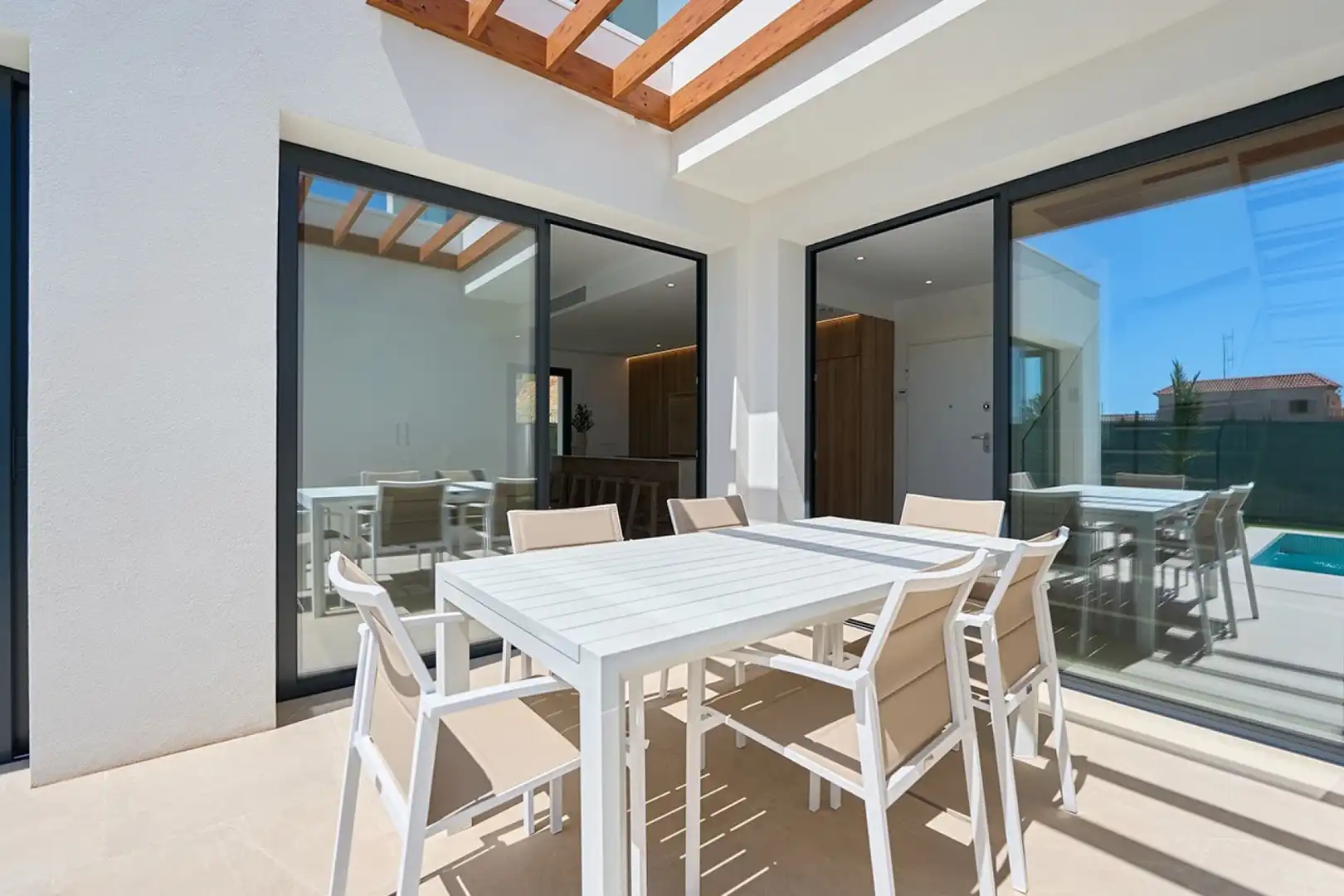 Terraza de Casa o chalet en venta en Escandinavia - Cautivador