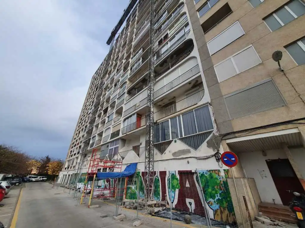Apartamento en venta en Pj Muga Delta, Muga - Gran Reserva - Badia