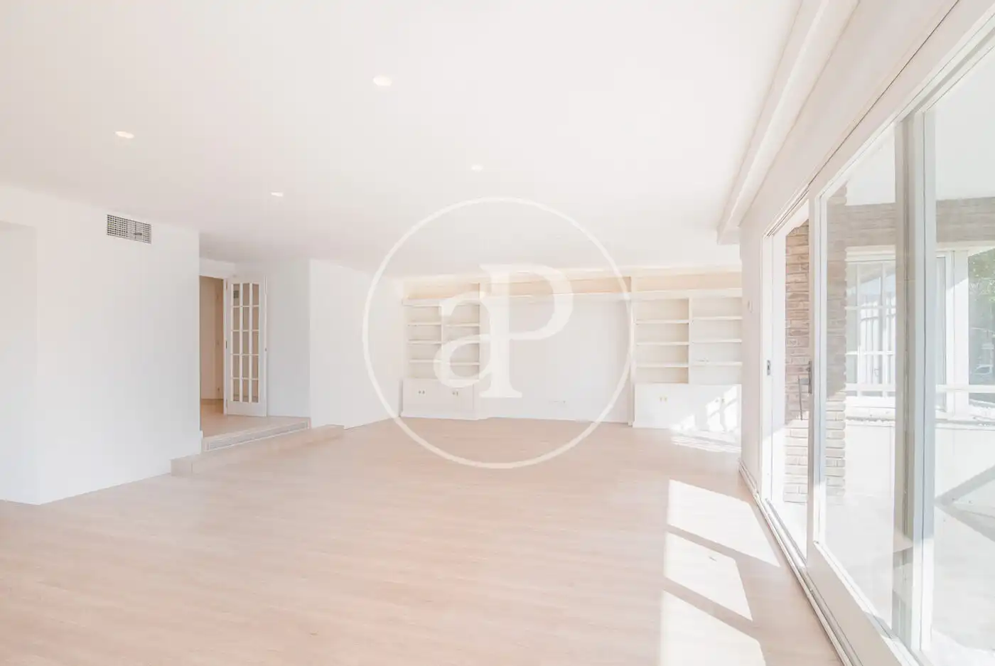 Sala de estar de Piso de alquiler en Barcelona con Aire acondicionado, Calefacción y Terraza