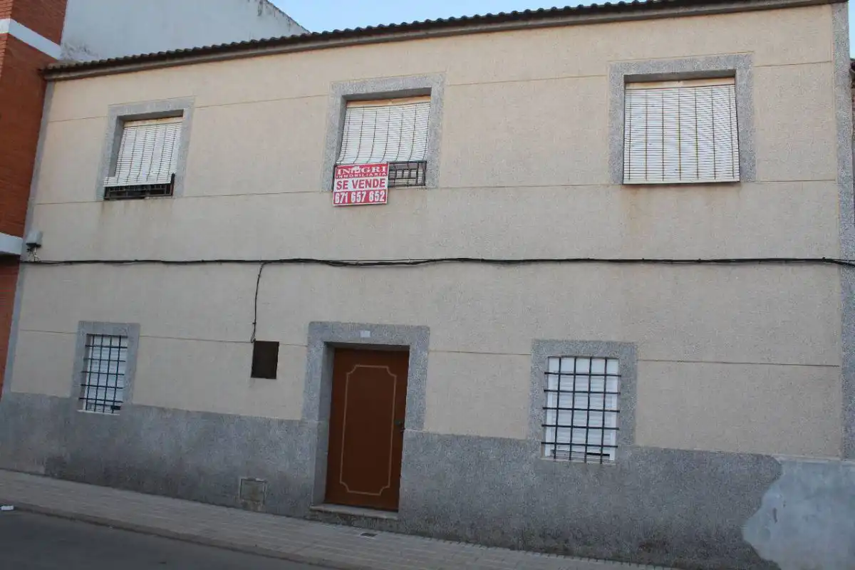 Adossat en venda a Aldea del Rey