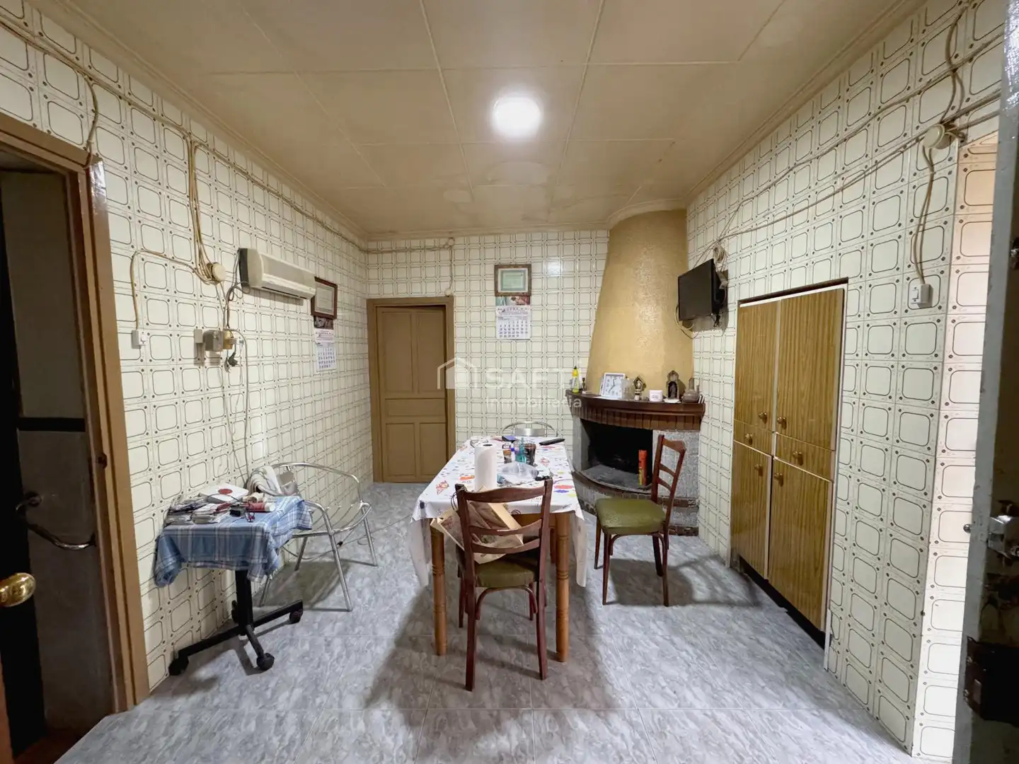 Casa adosada en venta en Algueña con Terraza