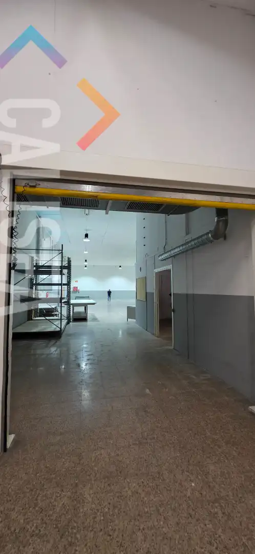 Nave industrial de alquiler en Sabadell