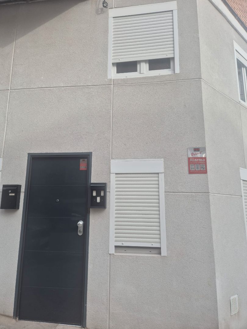 Parking de Dúplex para compartir en  Madrid Capital con Aire acondicionado, Calefacción y Trastero