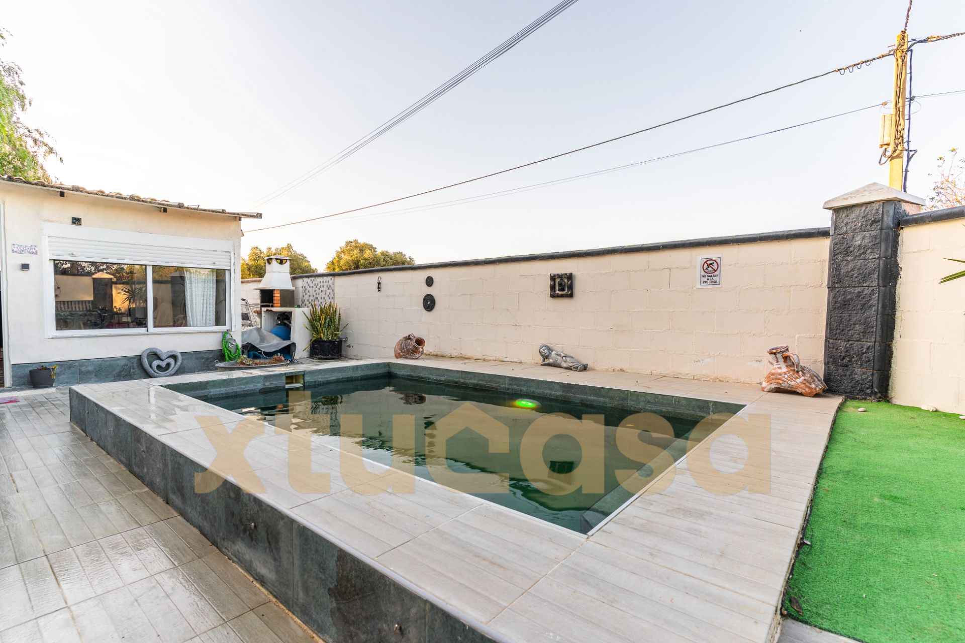 Swimming pool of House or chalet for sale in Chiclana de la Frontera  with Air Conditioner, Terrace and Swimming Pool