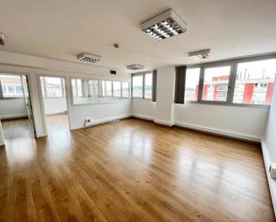 Office to rent in  Barcelona Capital  with Air Conditioner and Heating