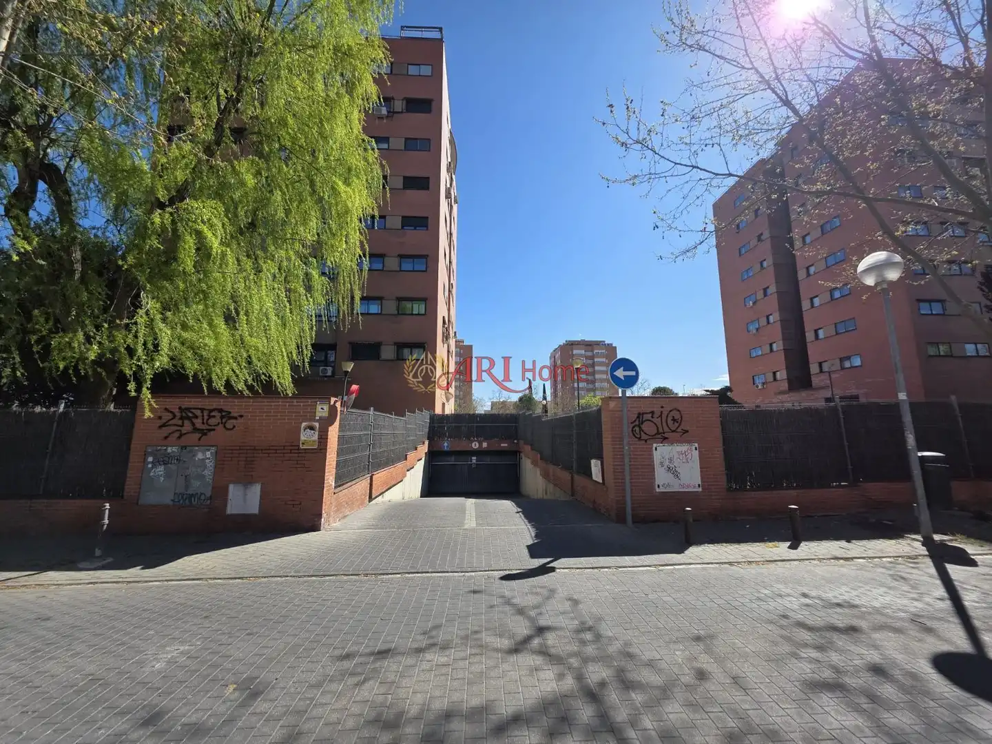 Exterior view of Flat for sale in Fuenlabrada  with Air Conditioner, Heating and Swimming Pool