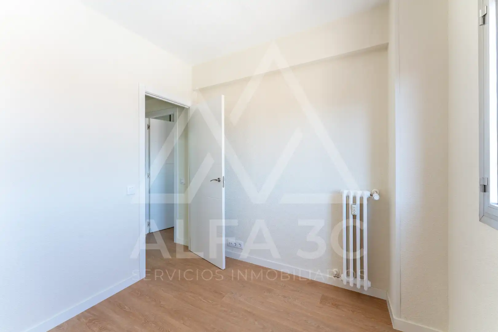 Bedroom of Flat for sale in Madrid  with Terrace