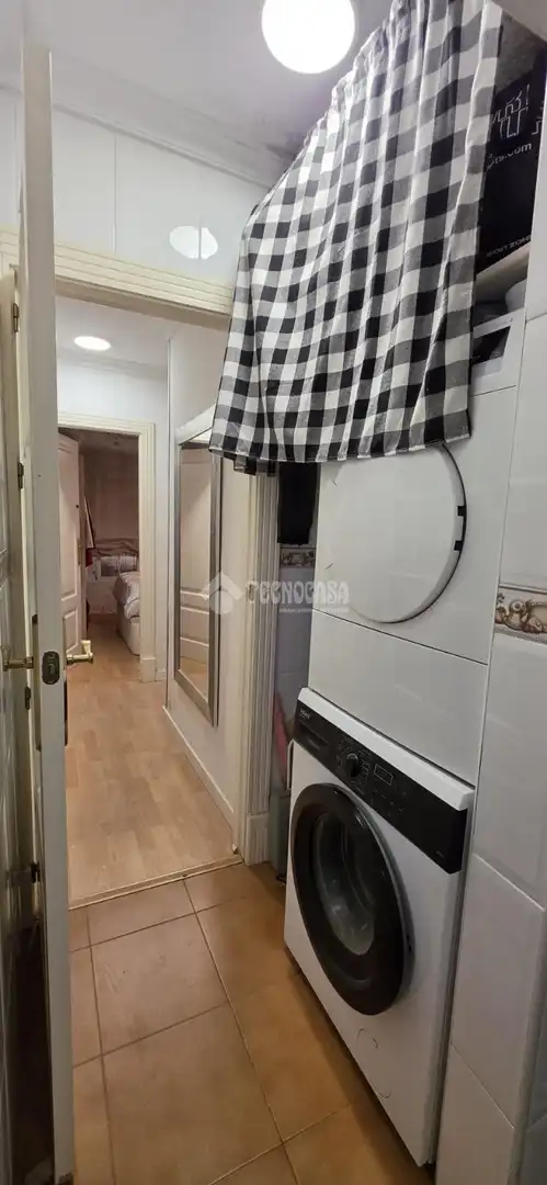 Habitación de Piso en venta en San Pablo - Santa Justa
