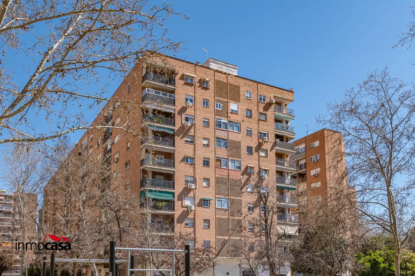 Exterior view of Flat for sale in Granada  with Air Conditioner, Heating and Balcony