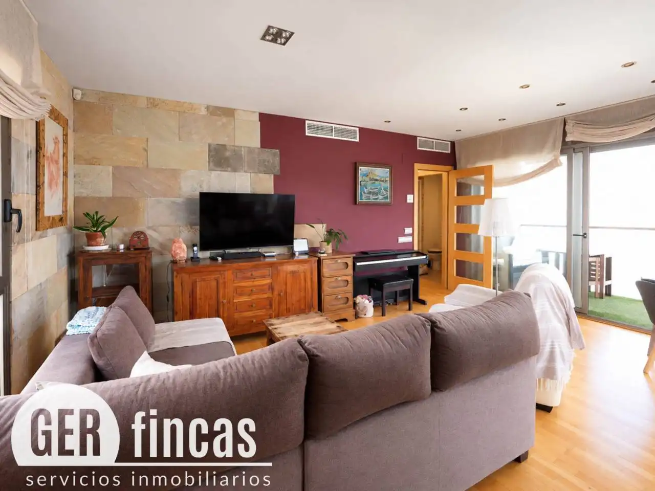 Sala de estar de Piso en venta en Terrassa con Aire acondicionado, Calefacción y Parquet