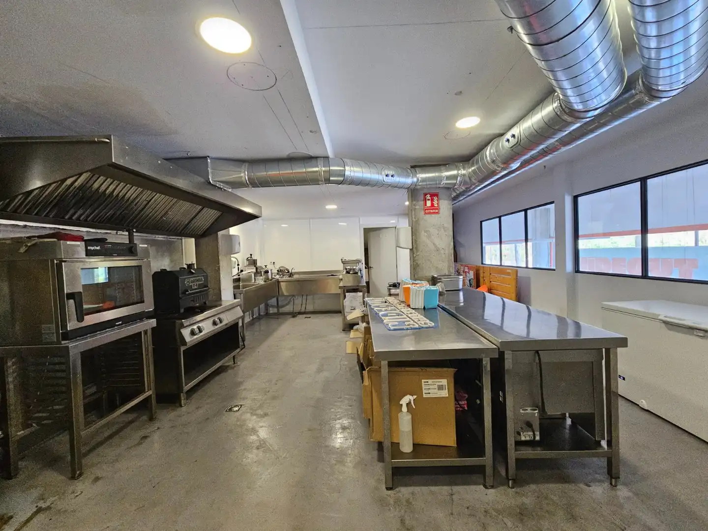 Business premises for transfer in Sant Martí, imagen 35
