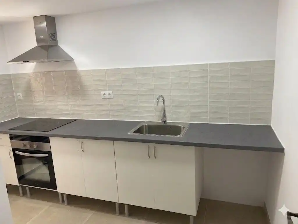 Cocina de Piso en venta en Tavernes de la Valldigna con Balcón