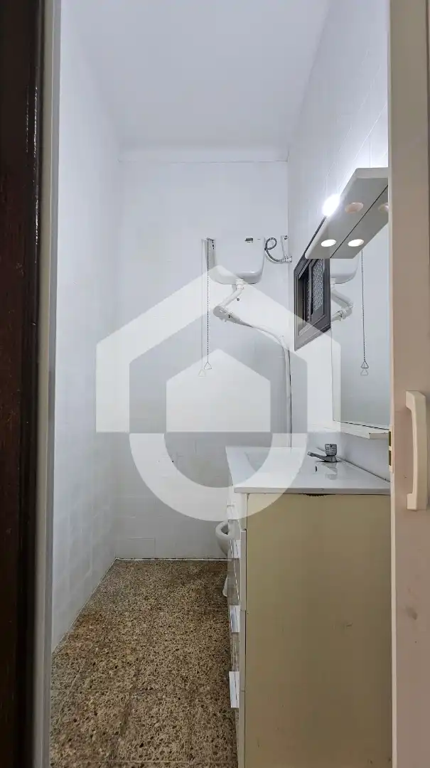 Bathroom of Commercial properties for rent in Barcelona