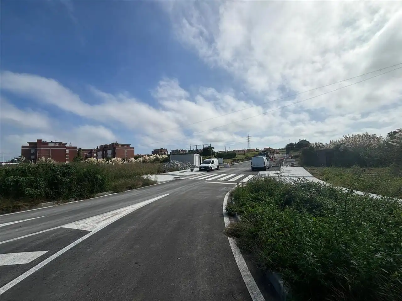 Vista exterior de Residencial en venta en Santa Cruz de Bezana