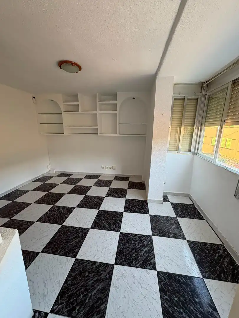 Flat for sale in San Blas, imagen 3