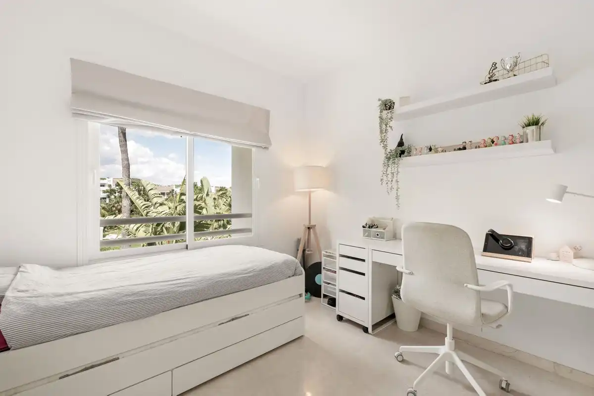 Apartament amb piscina en venda a Casares pueblo, imagen 17