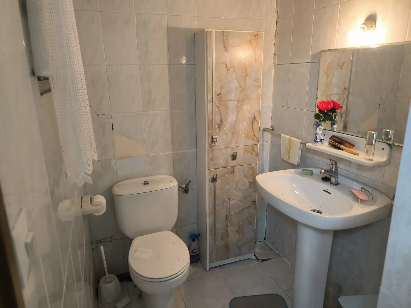 Bathroom of Houses for sale in Piedrabuena  with Heating, Furnished and Oven