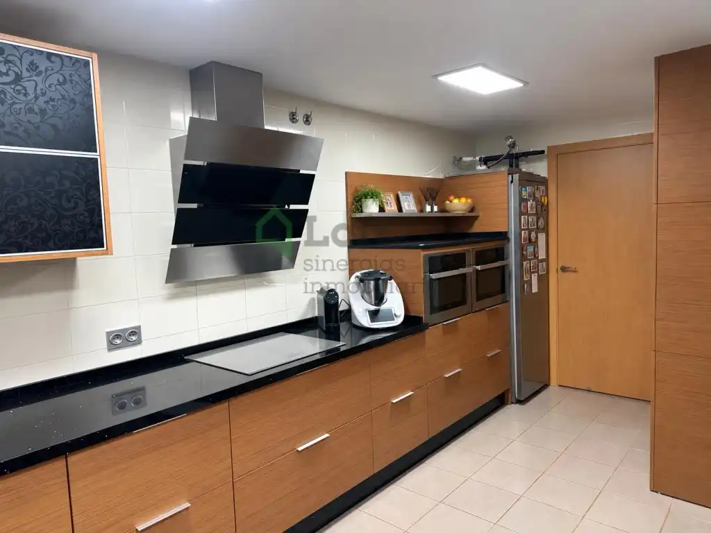 Kitchen of Flat for sale in Carretera de Sevilla - Los Montitos