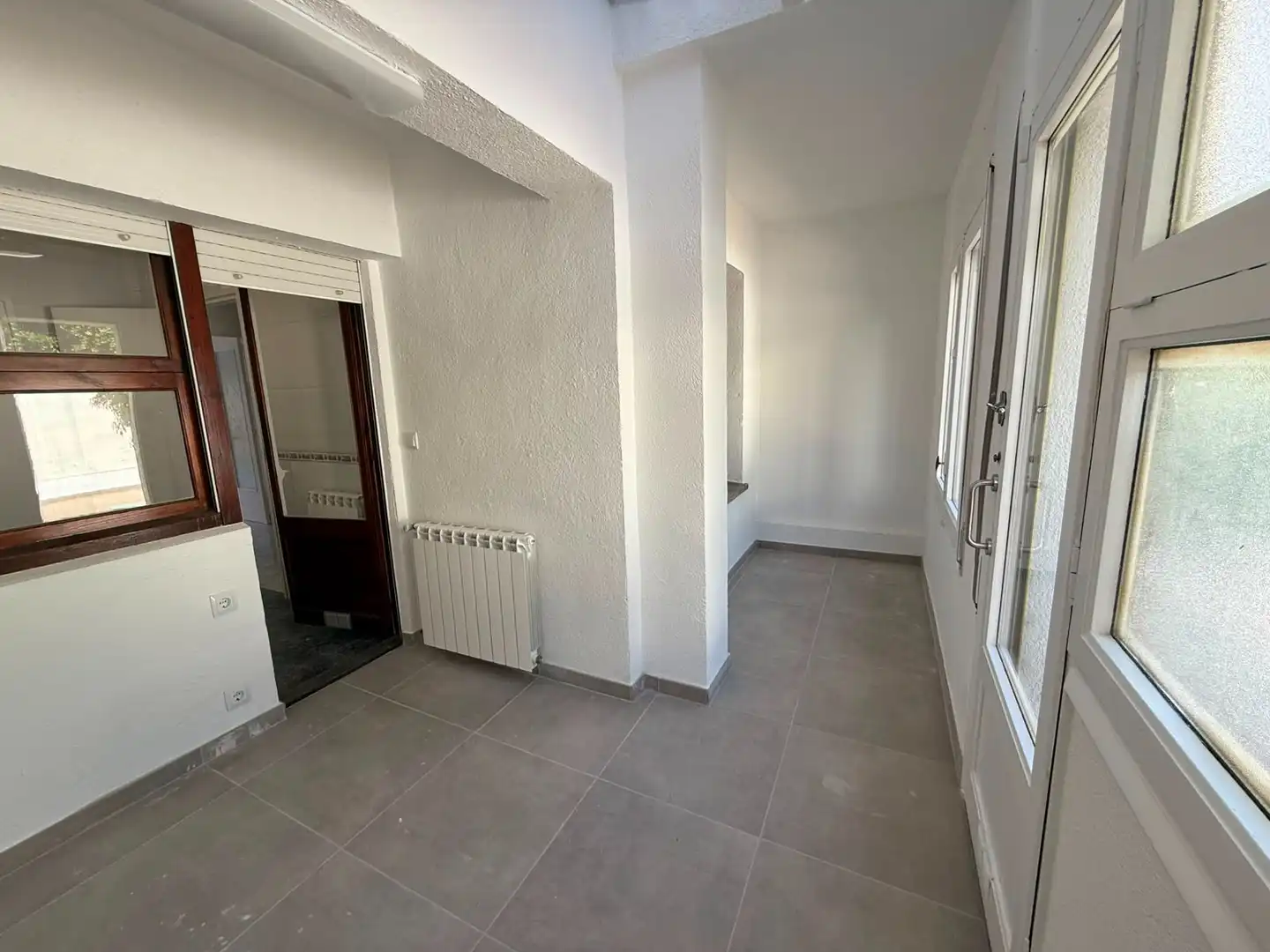 Casa adosada en venta en Torelló con Calefacción, Terraza y Balcón