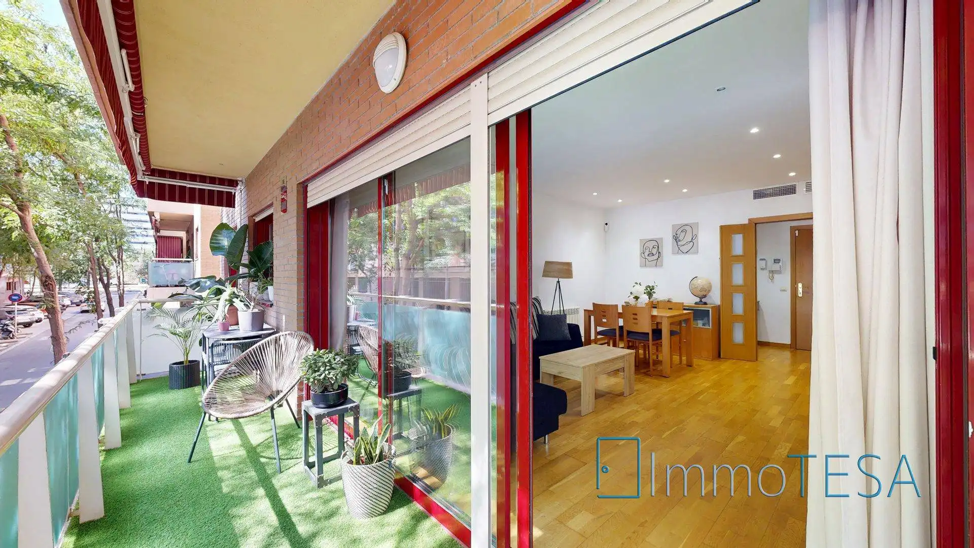 Außenansicht von Wohnung zum Verkauf in Barberà del Vallès mit Klimaanlage, Heizung und Parkett