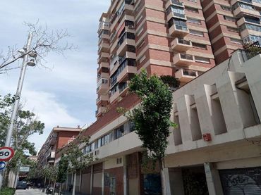 Local comercial en venda a RAMBLA BADAL