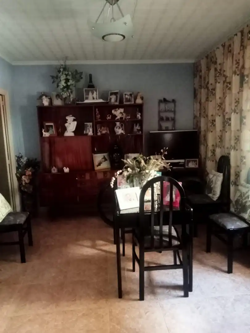 Sala d'estar de Casa adosada en venda en Monóvar  / Monòver amb Jardí privat, Terrassa i Balcó