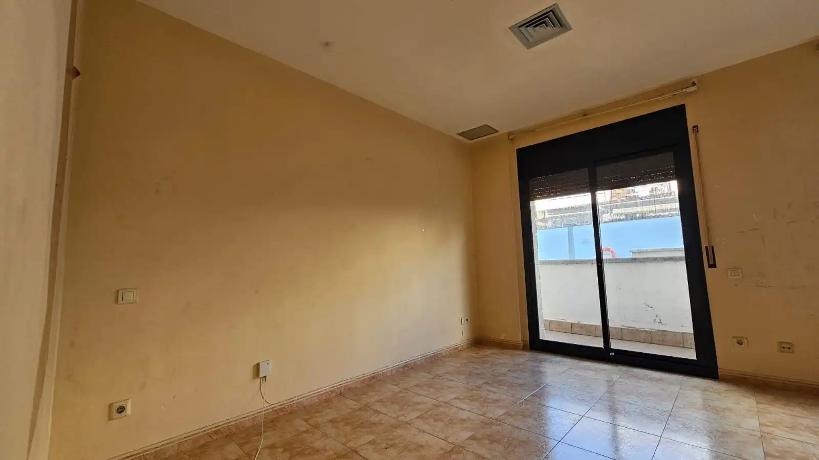 Flat for sale in Calafell  with Private garden, Terrace and Balcony