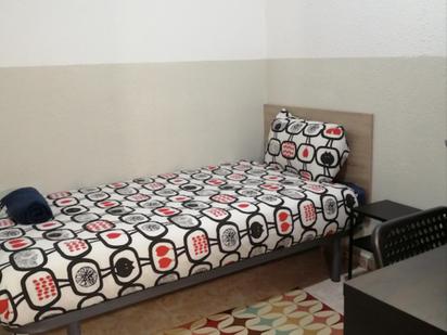 Bedroom of Apartment to share in  Barcelona Capital