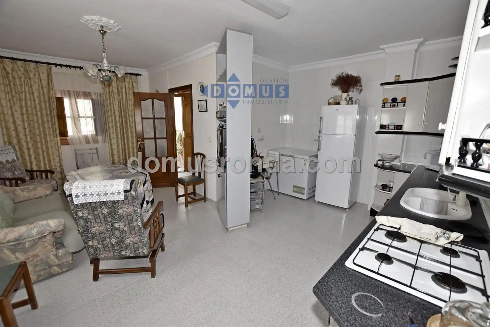 Kitchen of Houses for sale in Benaoján  with Air Conditioner, Heating and Terrace