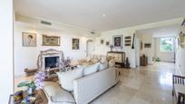 Living room of Apartment for sale in Marbella  with Air Conditioner and Swimming Pool