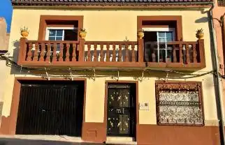 Vista exterior de Casa adosada en venda en Totana amb Moblat