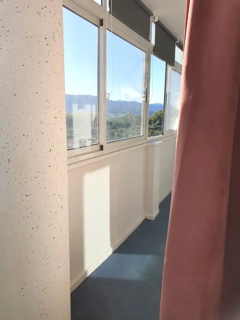 Dormitori de Pis en venda en Algeciras amb Terrassa, Traster i Piscina comunitària