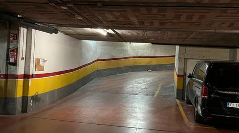 Photo 4 of Garage to rent in Carrer de Miquel Vives, 17, Cementiri Vell, Barcelona