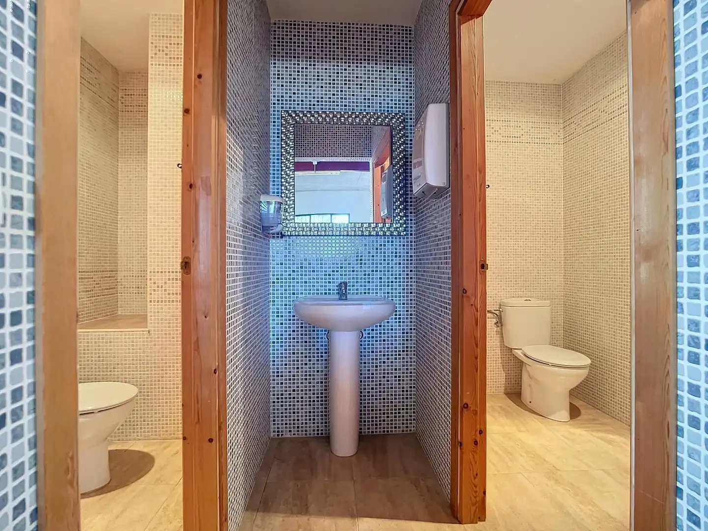 Baño de Finca rústica en venta en Tibi con Jardín privado, Terraza y Trastero