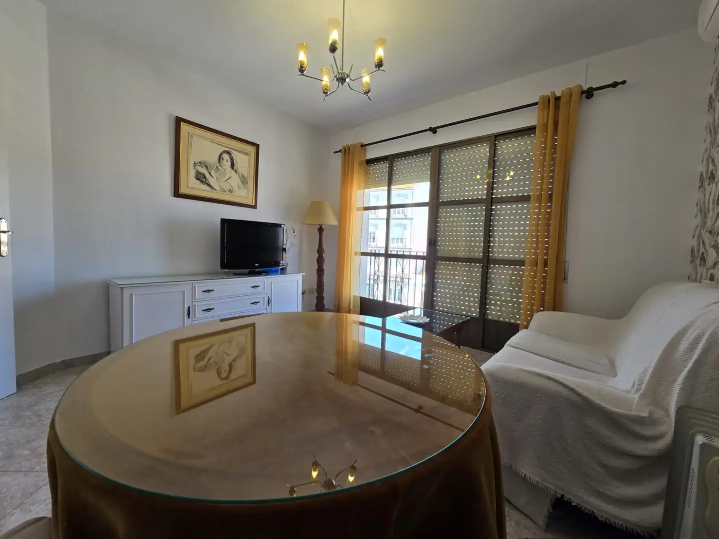 Piso con ascensor en venta en Calle Villanueva de Córdoba 76, imagen 2