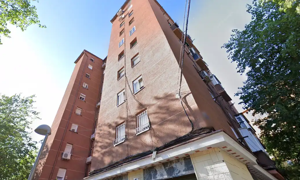 Vista exterior de Pis en venda en Madrid