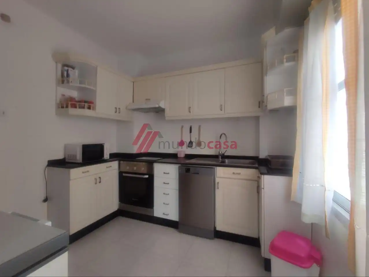 Kitchen of Flat for rent in Ferrol  with Heating and Furnished