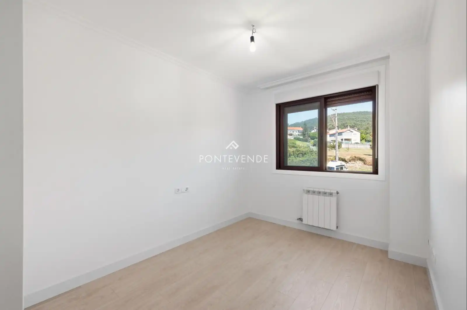 Bedroom of Flat for sale in Poio  with Heating